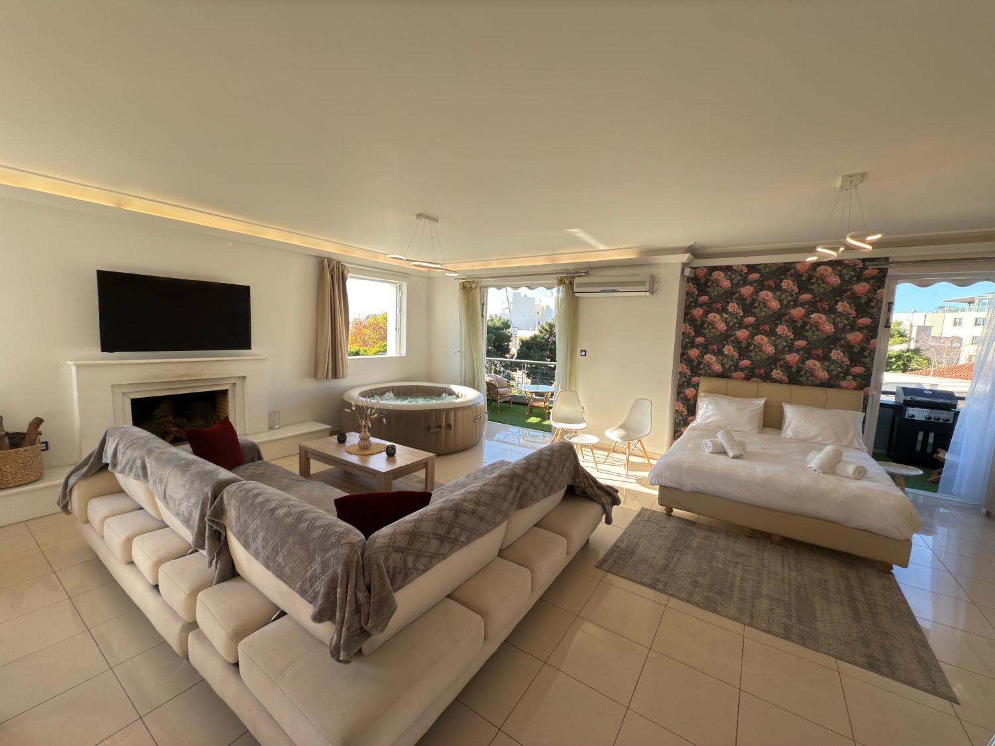 Sunny Home Private Jacuzzi Hydromassage Acropolis & Lycabettus Far View Parking 300M Metro Peristeri Атина Екстериор снимка