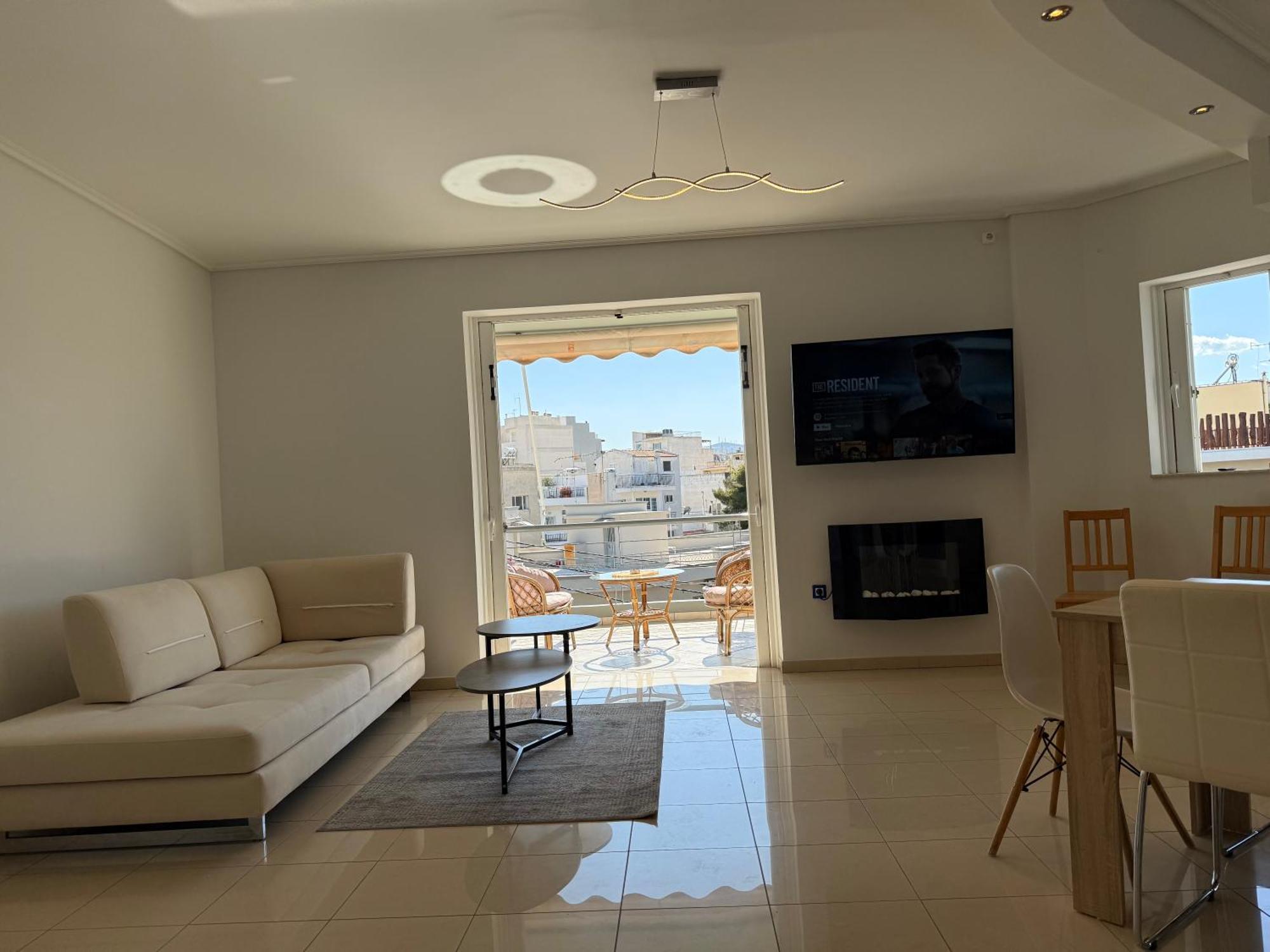 Sunny Home Private Jacuzzi Hydromassage Acropolis & Lycabettus Far View Parking 300M Metro Peristeri Атина Екстериор снимка