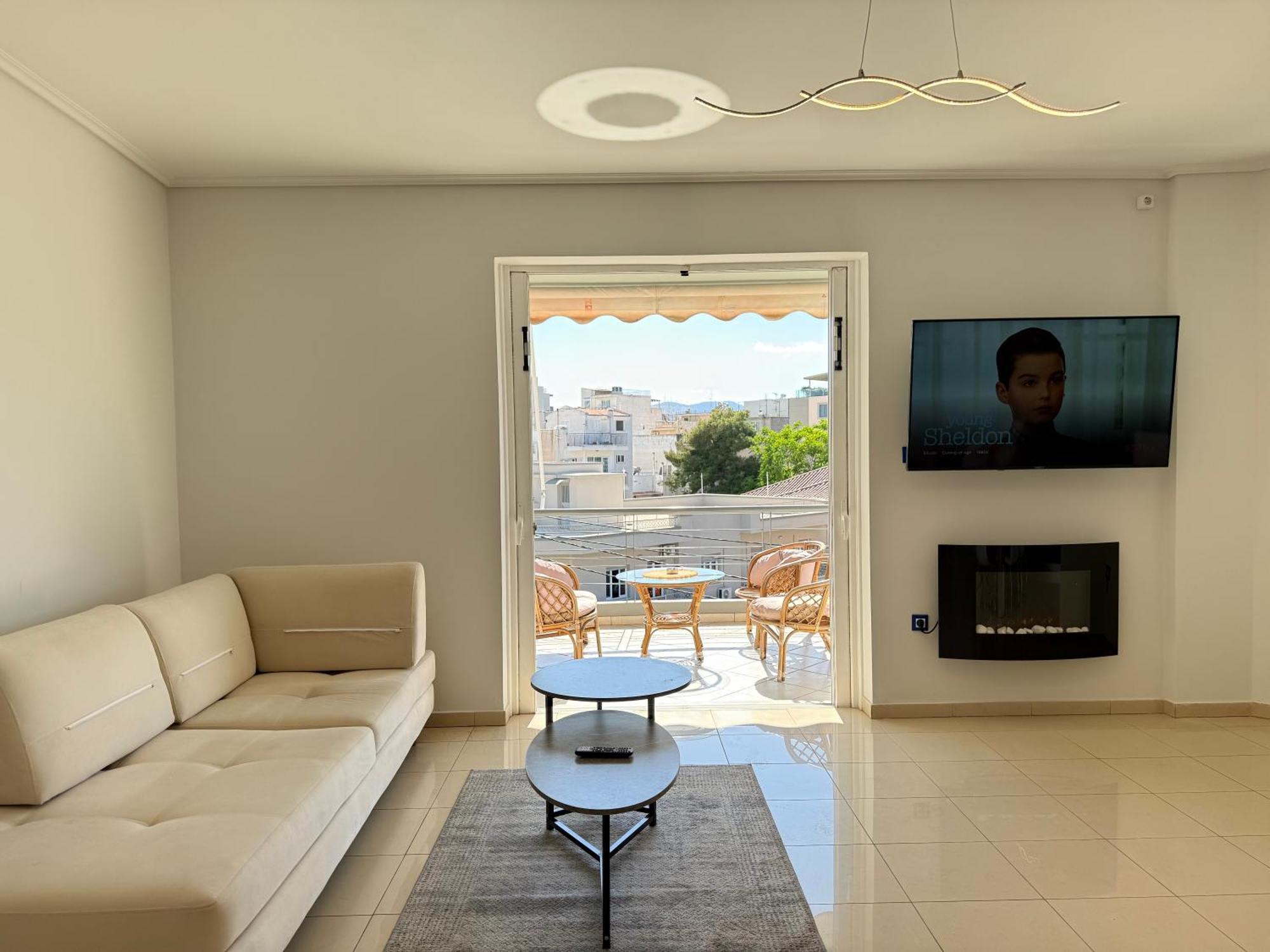 Sunny Home Private Jacuzzi Hydromassage Acropolis & Lycabettus Far View Parking 300M Metro Peristeri Атина Екстериор снимка