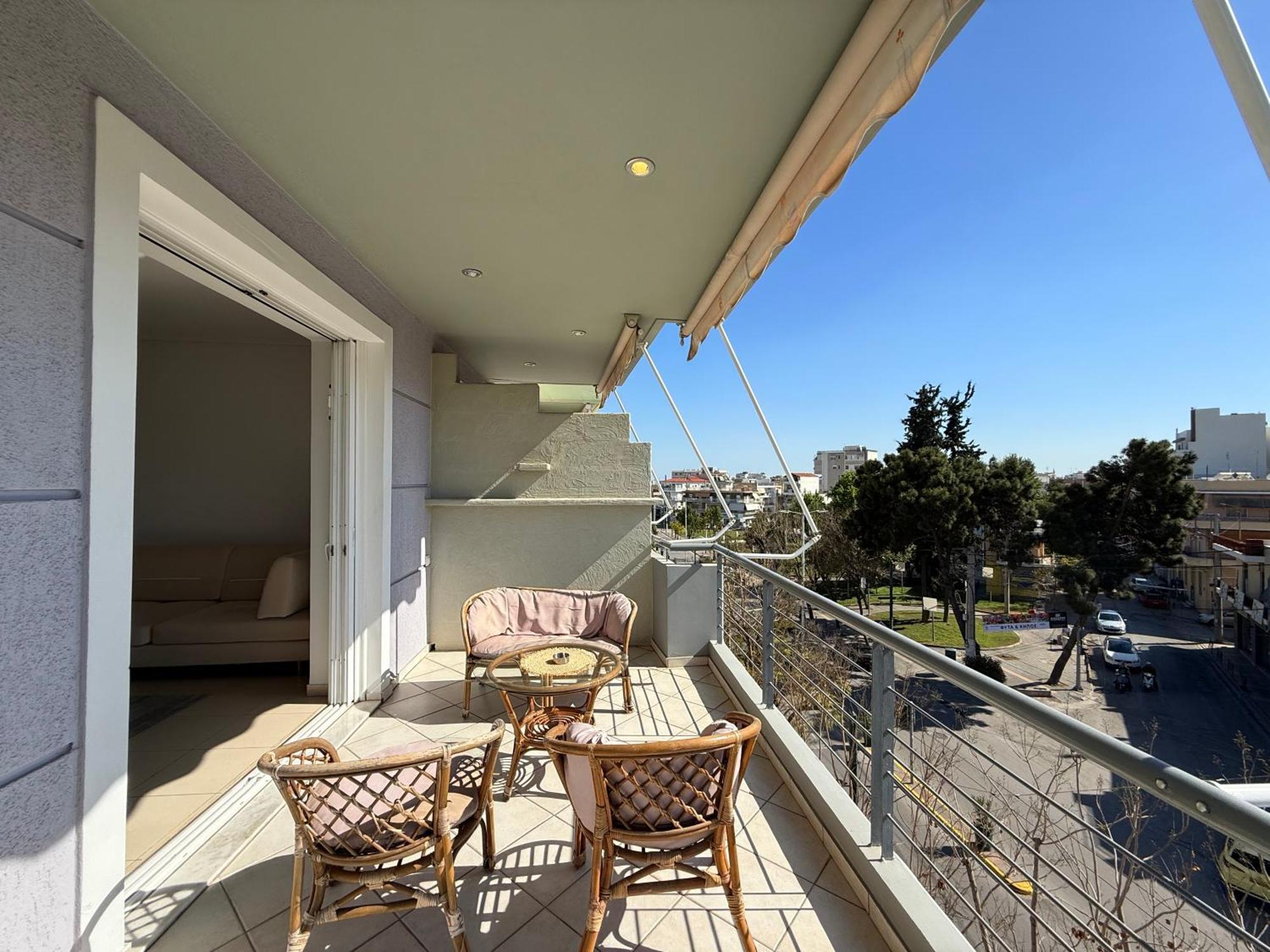 Sunny Home Private Jacuzzi Hydromassage Acropolis & Lycabettus Far View Parking 300M Metro Peristeri Атина Екстериор снимка