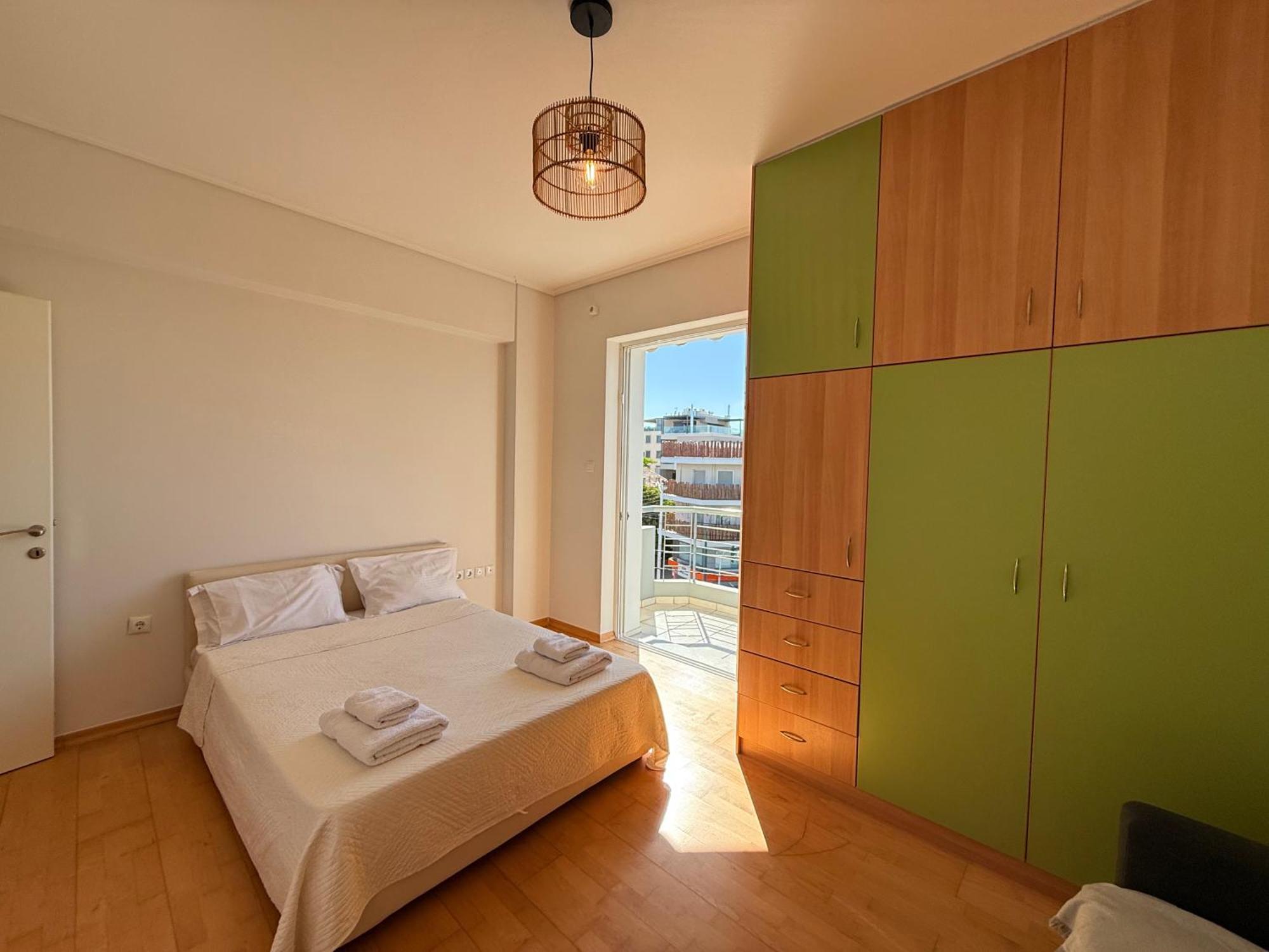 Sunny Home Private Jacuzzi Hydromassage Acropolis & Lycabettus Far View Parking 300M Metro Peristeri Атина Екстериор снимка
